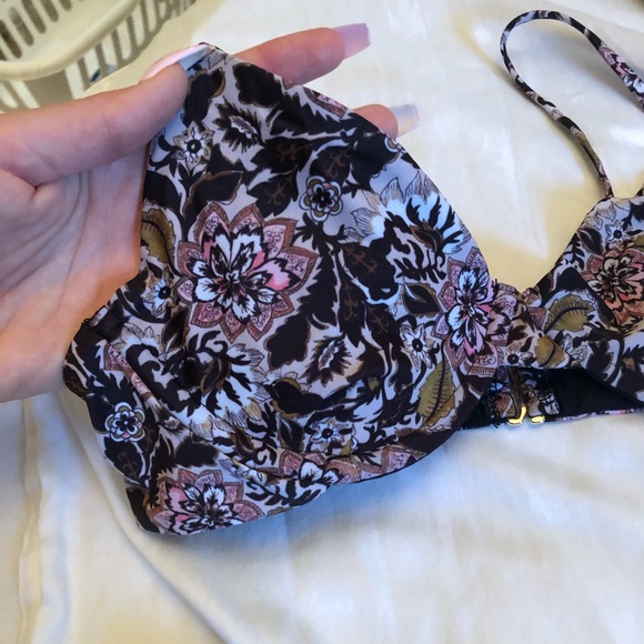 Beach Riot bikini set - Picture 3 of 6